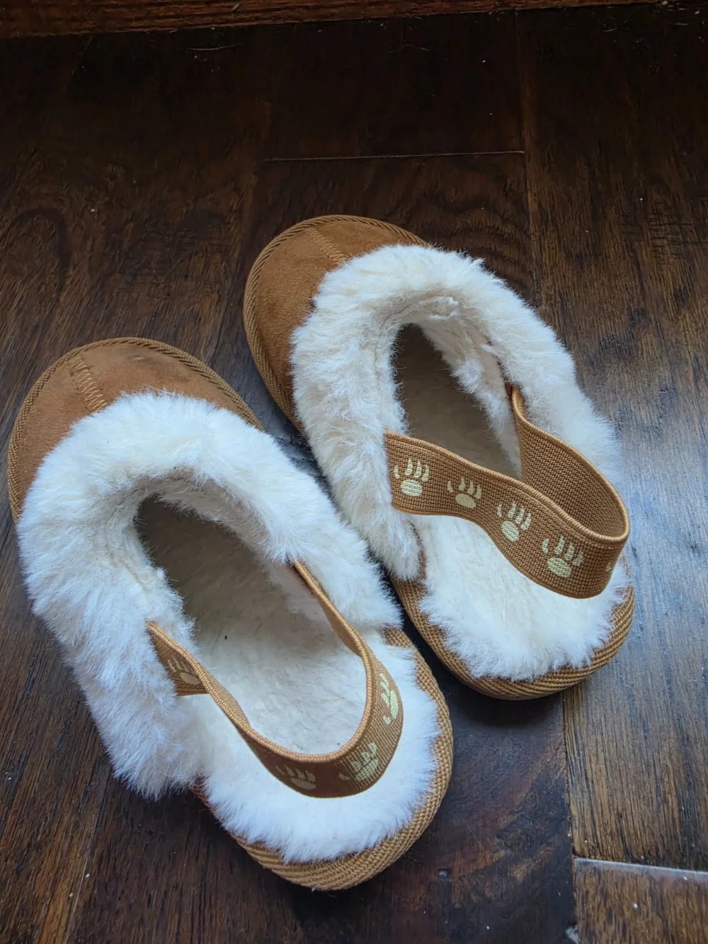 BearPaw Kids Tan Suede Slippers with Cream Shearling Cuff - SIZE 9